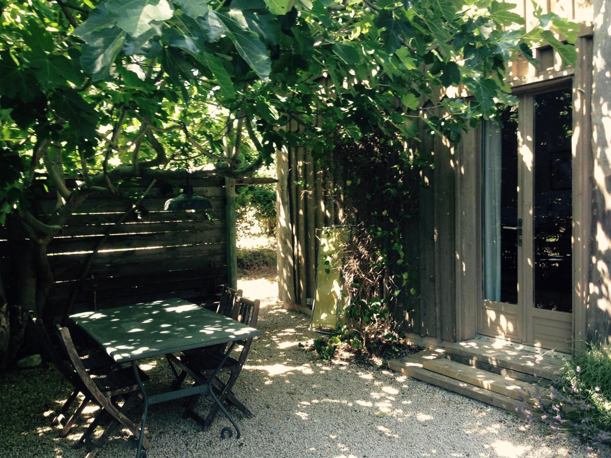 Cabane De La Leque Fontvieille Buitenkant foto